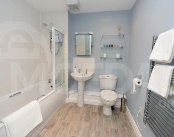 ქირავდება 2 ოთახიანი ბინა 80მ² 5/8 სართ თბილისი - photo 2