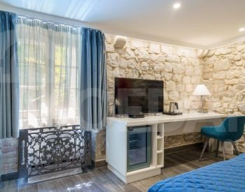 ქირავდება 2 ოთახიანი ბინა 70მ² 5/6 სართ თბილისი - photo 2