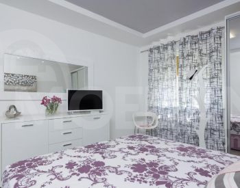 Сдам 2-комн. квартиру 85м² 5/8 эт. Тбилиси - изображение 4
