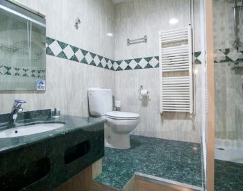 Сдам 5-комн. квартиру 178м² 6/12 эт. Тбилиси - изображение 7