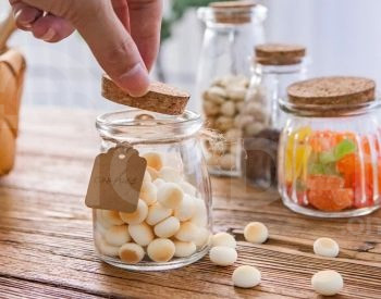 Стеклянная банка 100 мл. С пробковой крышкой. Тбилиси - изображение 2