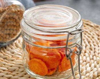 Стеклянная банка 200 мл с железной крышкой. Тбилиси - изображение 1