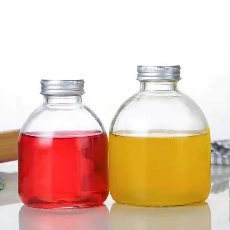 Стеклянная бутылка 250 мл с алюминиевой завинчивающейся крышкой. Тбилиси - изображение 1