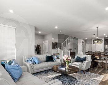 Apartments For Rent six-room 270м² 4/6 floor Tbilisi - photo 1