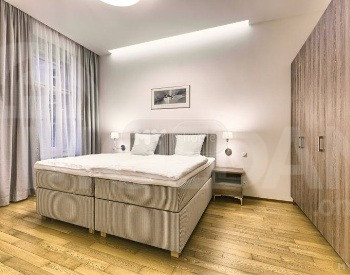 Apartments For Rent five-room 225м² 4/6 floor Tbilisi - photo 5