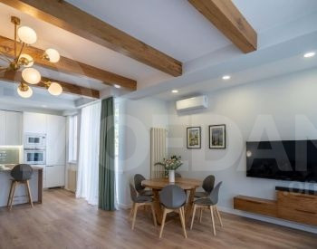 Apartments For Rent three-room 150м² 5/5 floor Tbilisi - photo 6