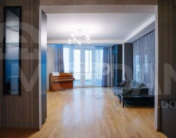 Продам 5-комн. квартиру 260м² 1/5 эт. Тбилиси - изображение 7