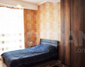 იყიდება 3 ოთახიანი ბინას 70მ² 18/18 სართ თბილისი - photo 1