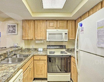 Apartments For Rent three-room 126м² 3/12 floor Tbilisi - photo 4