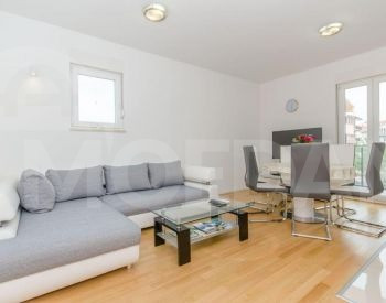 ქირავდება 4 ოთახიანი ბინა 120მ² 4/10 სართ თბილისი - photo 1