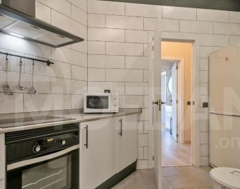 Сдам 3-комн. квартиру 142м² 5/6 эт. Тбилиси - изображение 2