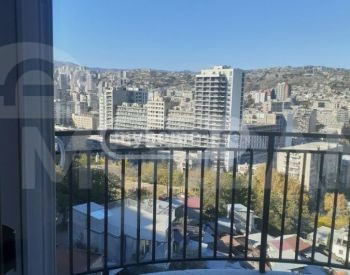 იყიდება 3 ოთახიანი ბინას 100მ² 8/10 სართ თბილისი - photo 1