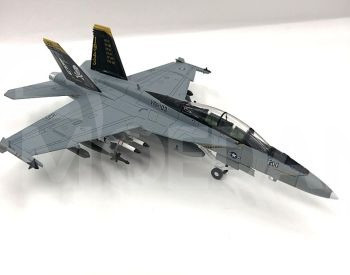 Модель самолета F-18 Тбилиси - изображение 1