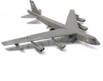 მოიერიშე თვითმფრინავის მოდელი B-52 თბილისი - photo 3