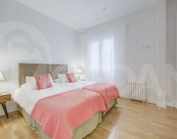 Apartments For Rent three-room 130м² 3/5 floor Tbilisi - photo 8