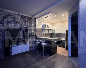 Продам 3-комн. квартиру 61.2м² 3/5 эт. Тбилиси - изображение 1