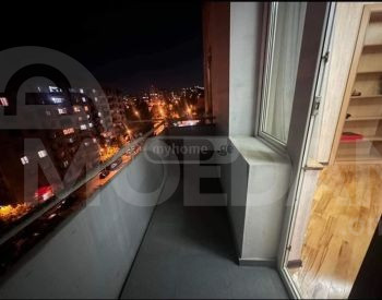 Продается старинная квартира в Вазисубани Тбилиси - изображение 8