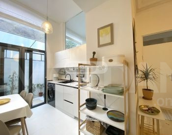 ქირავდება 2 ოთახიანი ბინა 65მ² 1/2 სართ თბილისი - photo 1