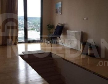 ქირავდება 2 ოთახიანი ბინა 70მ² 3/3 სართ თბილისი - photo 4