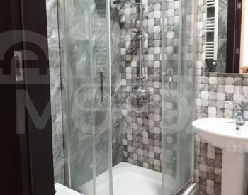 Сдам 2-комн. квартиру 42м² 4/12 эт. Тбилиси - изображение 5