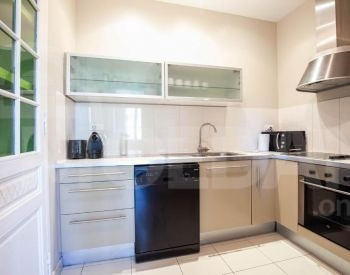 Apartments For Rent three-room 110м² 5/12 floor Tbilisi - photo 3