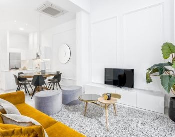 Apartments For Rent five-room 196м² 8/15 floor Tbilisi - photo 1