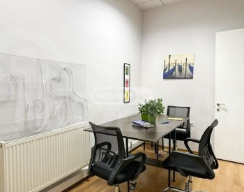 Commercial office space for rent in Vake Tbilisi - photo 1