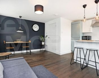 ქირავდება 2 ოთახიანი ბინა 75მ² 4/5 სართ თბილისი - photo 4