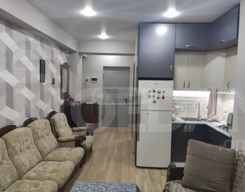Продам 2-комн. квартиру 47м² 3/9 эт. Тбилиси - изображение 2
