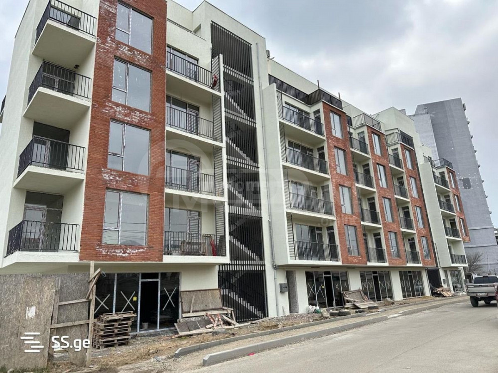 Продам 1-комн. квартиру 38.2м² 3/6 эт. Тбилиси - изображение 1