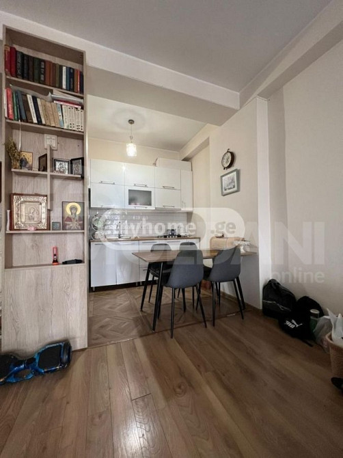 იყიდება 2 ოთახიანი ბინას 57მ² 4/10 სართ თბილისი - photo 1