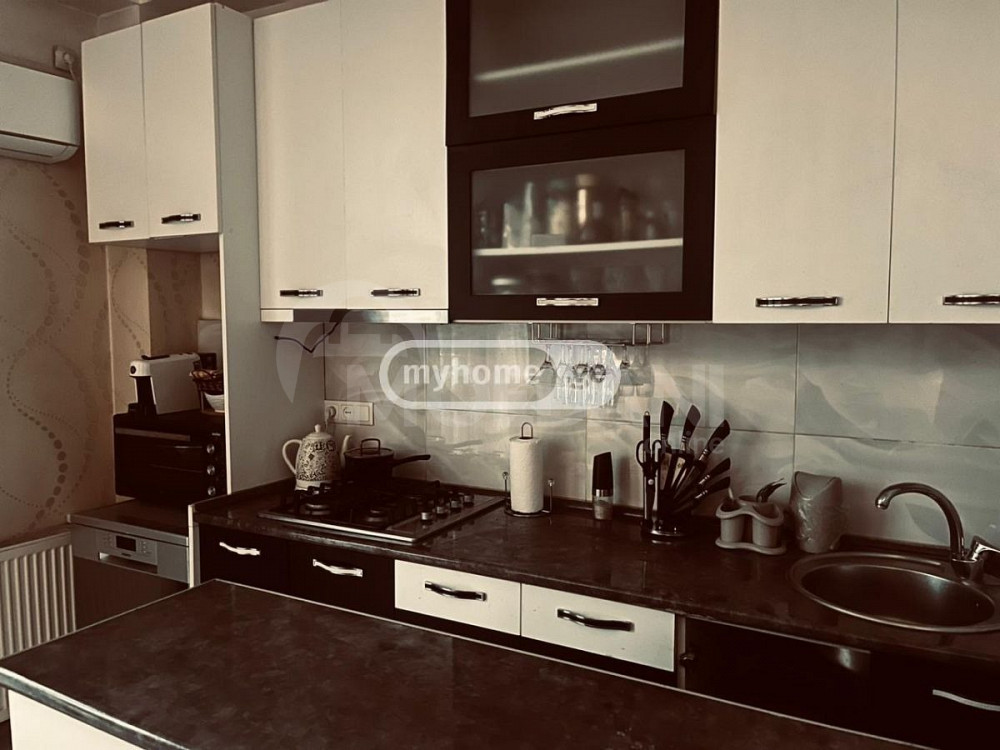 იყიდება 3 ოთახიანი ბინას 69.7მ² 2/15 სართ თბილისი - photo 4