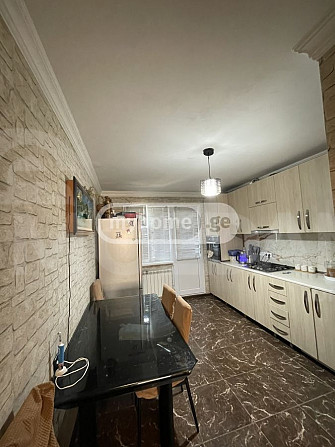 An old built apartment in Varketili is for sale Tbilisi - photo 4