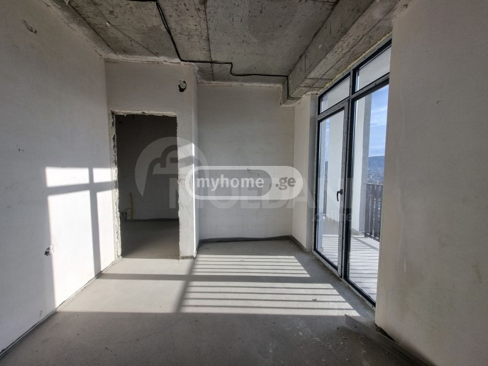 იყიდება 3 ოთახიანი ბინას 72.4მ² 20/24 სართ თბილისი - photo 2