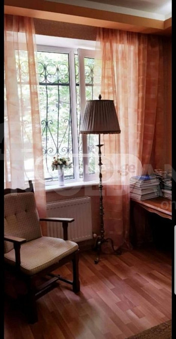 იყიდება 3 ოთახიანი ბინას 130მ² 1/9 სართ თბილისი - photo 7