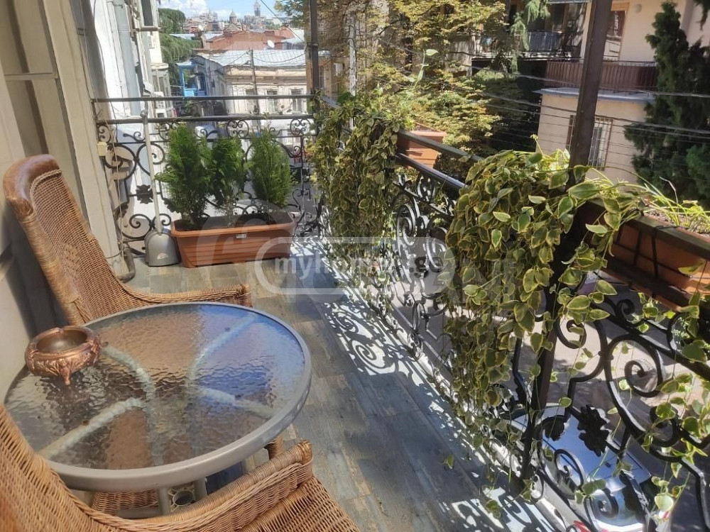 ქირავდება 4 ოთახიანი ბინა 149მ² 2/2 სართ თბილისი - photo 1