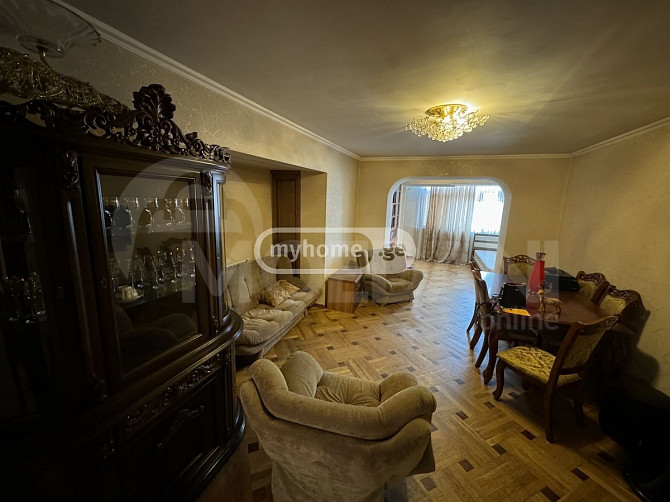 Продается старинная квартира в массиве Дигом Тбилиси - изображение 2