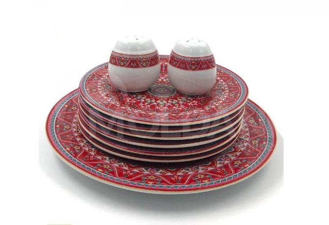 A set of ceramic plates. Tbilisi - photo 3