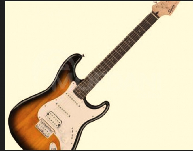 Squier Stratocaster HSS Electric Guitar электрогитара Тбилиси - изображение 1