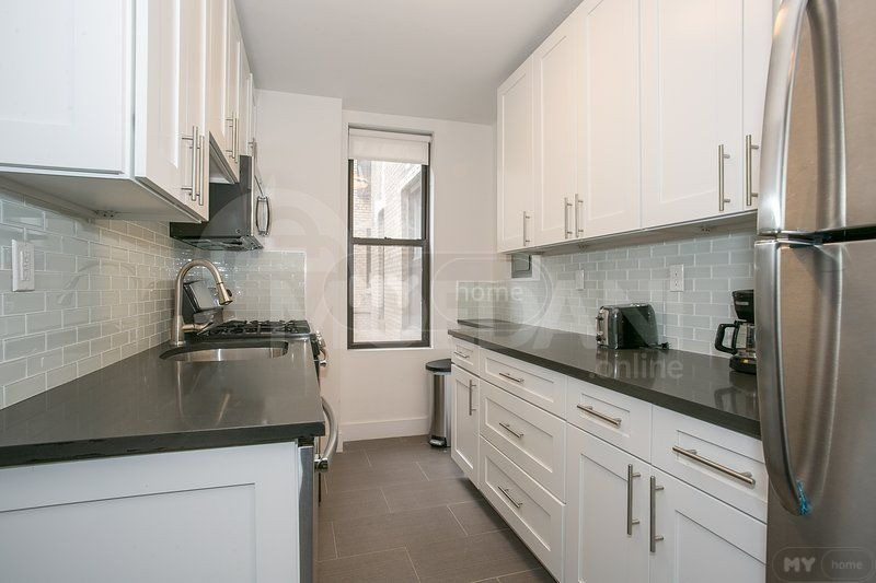 Apartments For Rent five-room 190м² 5/12 floor Tbilisi - photo 7