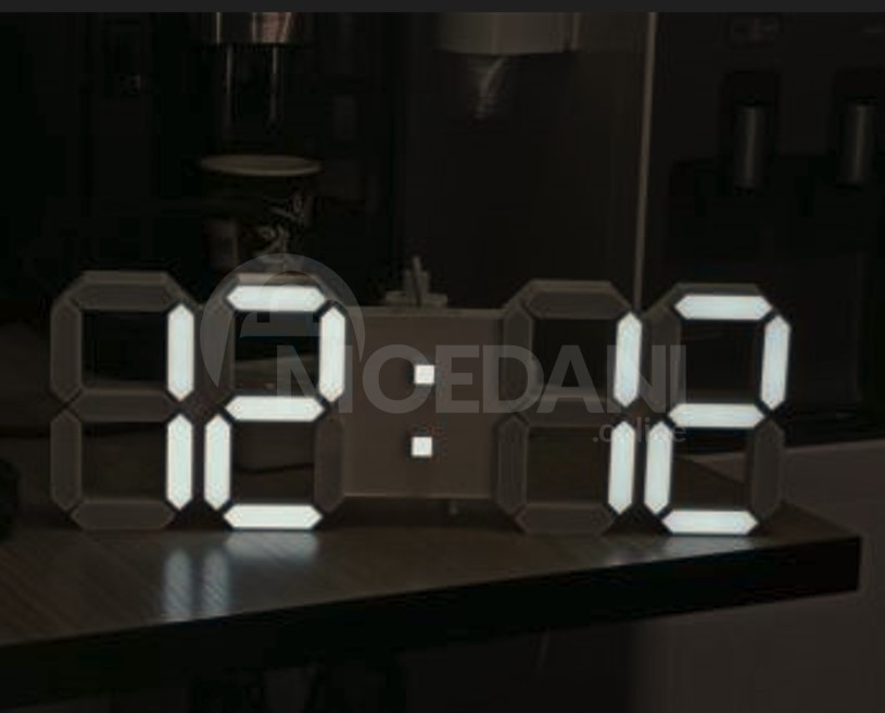 Часы декоративные Тбилиси - изображение 2