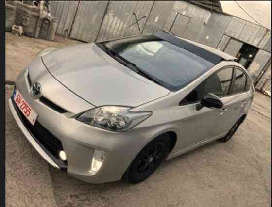 Toyota Prius 2015 თბილისი