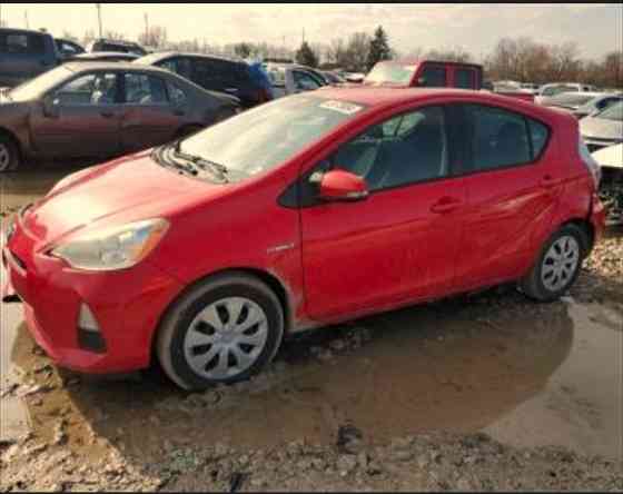 Toyota Prius C c 2014 თბილისი