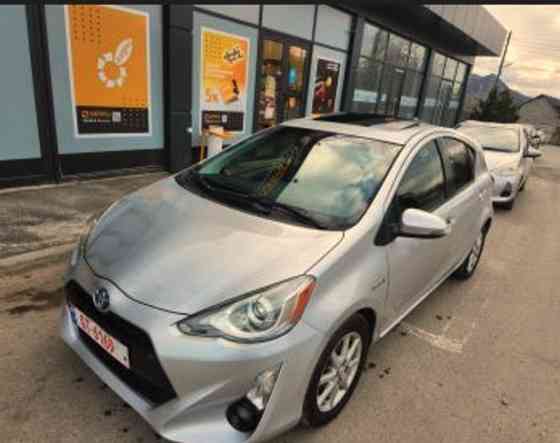 Toyota Prius C 2015 თბილისი