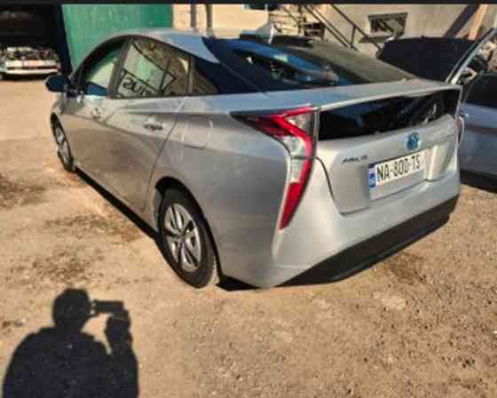 Toyota Prius 2016 თბილისი