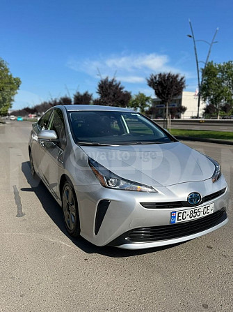 Toyota Prius 2021 Тбилиси - изображение 1