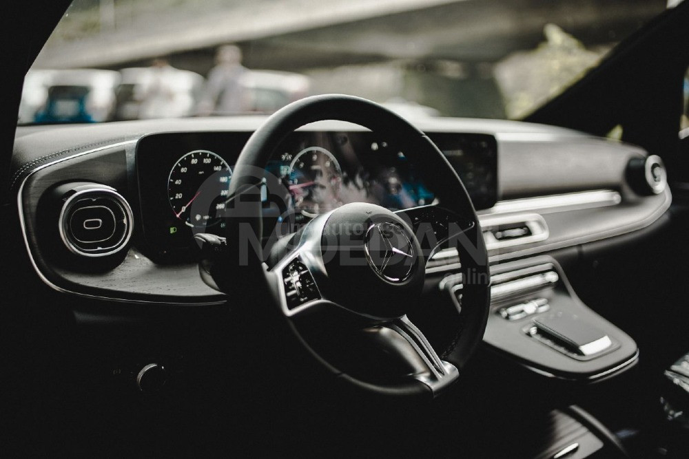 Mercedes V 2.9L 2024 Тбилиси - изображение 4