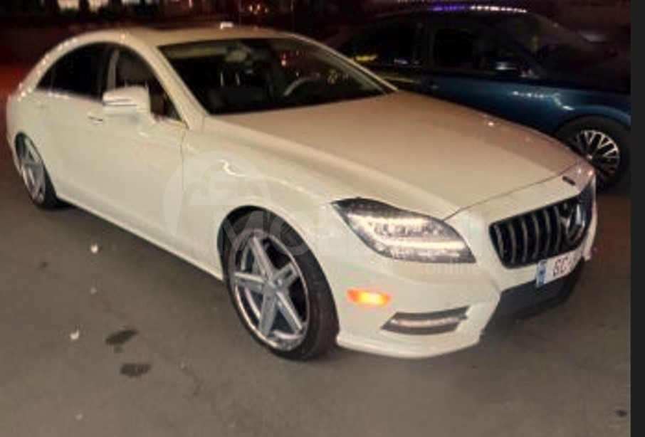 Mercedes GLS 4.7L 2014 Тбилиси - изображение 9