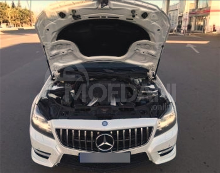 Mercedes CLS 4.7L 2013 Тбилиси - изображение 8