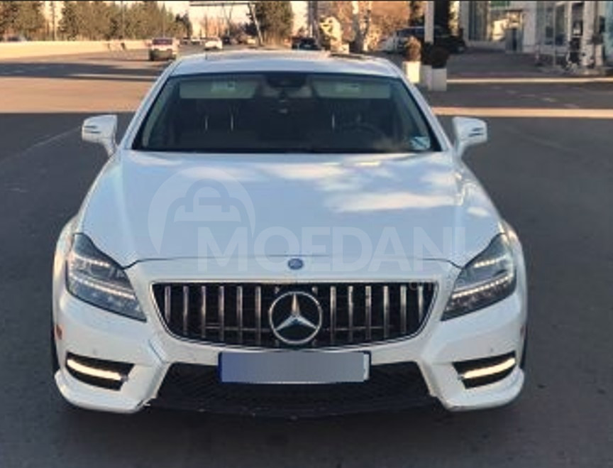 Mercedes CLS 4.7L 2013 Тбилиси - изображение 1
